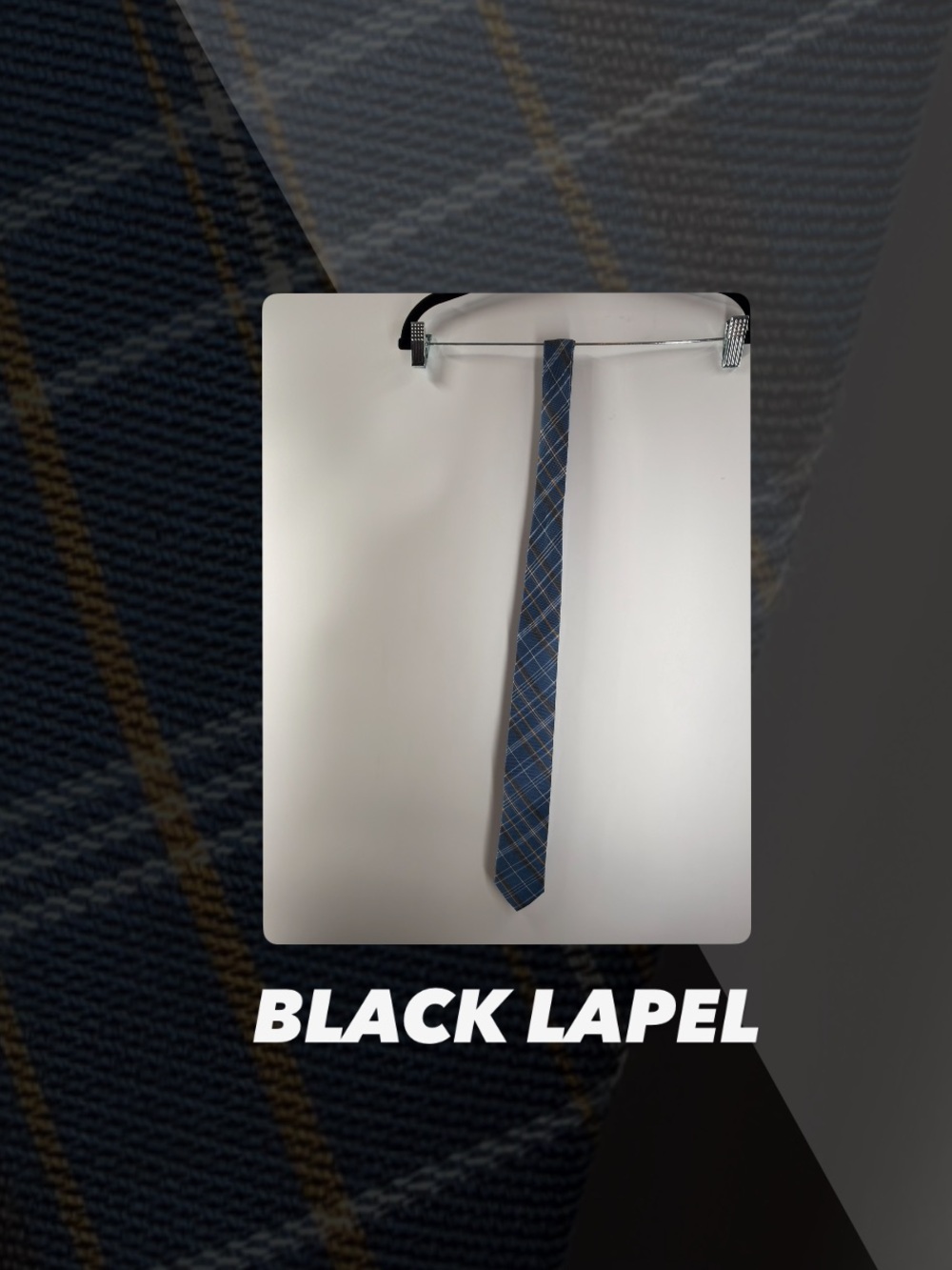 EUC Black Lapel Plaid Tie